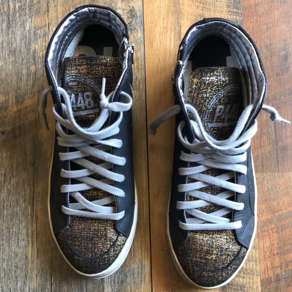 Sneakers from Evereve. Worn twice size 39